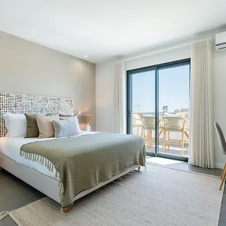 Modern 2 Bdr Flat With Jacuzzi & Pool By Lovelystay * Ferragudo (Faro)