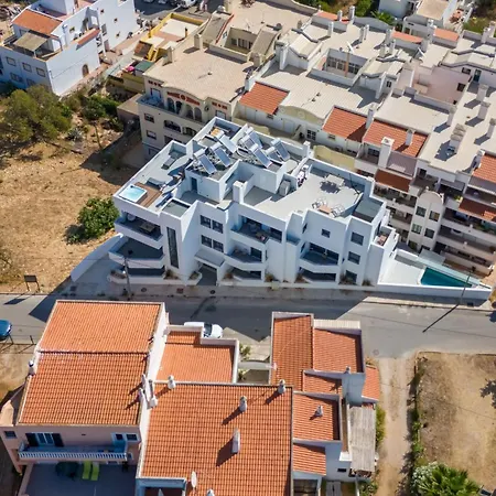 Modern 2 Bdr Flat With Jacuzzi & Pool By Lovelystay * Ferragudo (Faro)