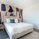 Modern 2 Bdr Flat With Pool By Lovelystay Appartamento Ferragudo (Faro)