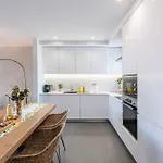 Modern 2 Bdr Flat With Pool By Lovelystay Appartamento *